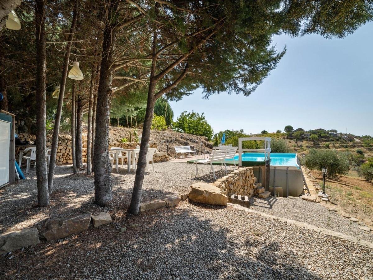 Belvilla By Oyo Modern Villa In Nissoria With Pool Dış mekan fotoğraf