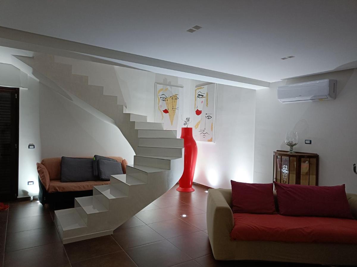Belvilla By Oyo Modern Villa In Nissoria With Pool Dış mekan fotoğraf